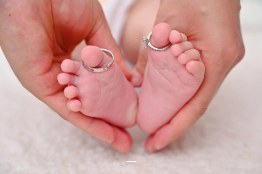 西安怀孕肚子一边高一边低
